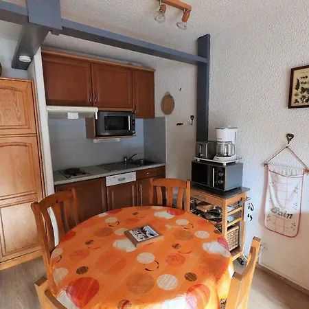 Confortable Au Centre Des Deux Alpes Proche Des Pistes - Fr-1-516-151 *