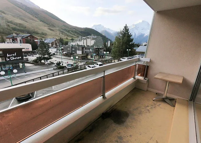 Daire Confortable Au Centre Des Deux Alpes Proche Des Pistes - Fr-1-516-151